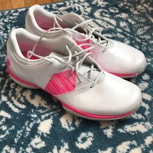 Women’s Nike golf shoes